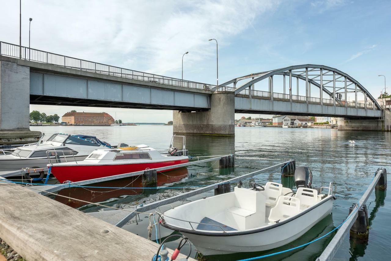 Luxury City Center Harbour Apartment 2 Bedroom Sønderborg Εξωτερικό φωτογραφία