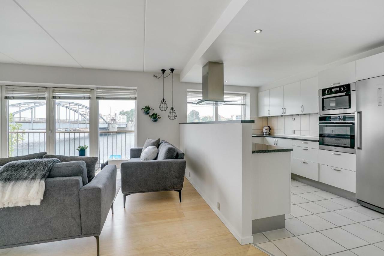 Luxury City Center Harbour Apartment 2 Bedroom Sønderborg Εξωτερικό φωτογραφία